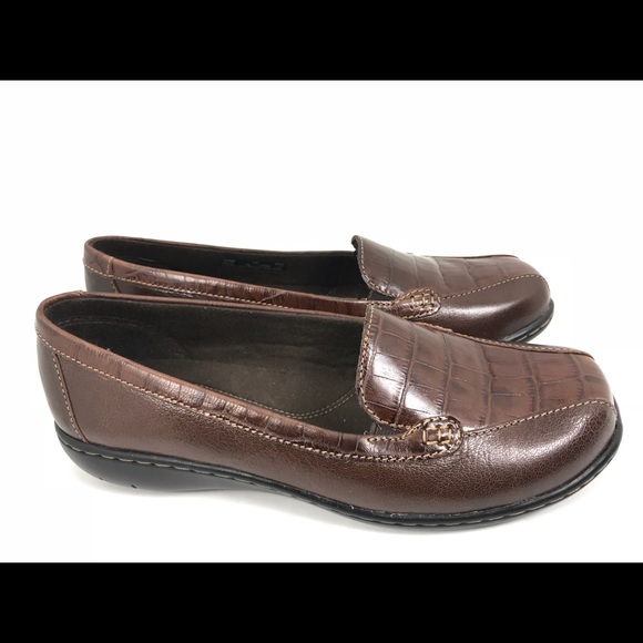 clarks wedge loafers